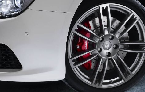 DAS HANDLING EINES GRAN TURISMO